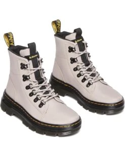 Dr. Martens Combs W | Boots