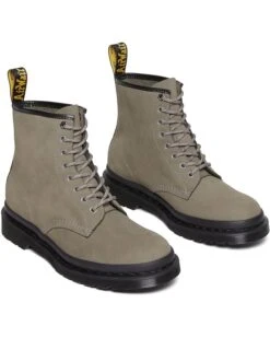 Dr. Martens 1460 | Boots