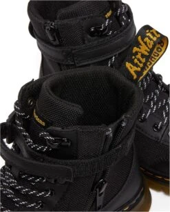 Dr. Martens Kid's Collection Combs Tech (Little Kid/Big Kid) | Boots -Dr. Martens Store 814iy9MHTmL. AC SR736920